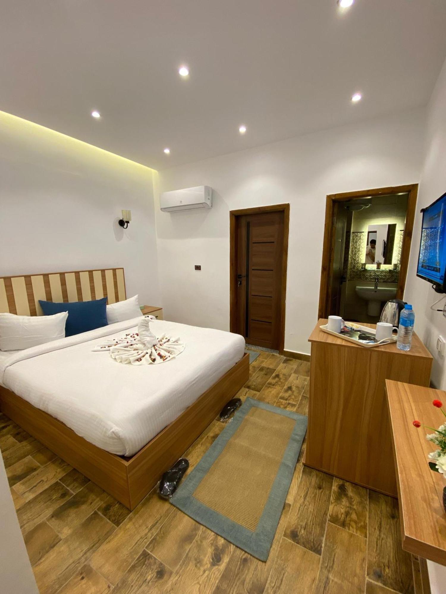 West Pyramids Hotel Kafret el-Gabal Buitenkant foto